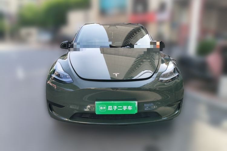 Used Tesla Model Y 2023 Rear-Wheel-Drive Version Front