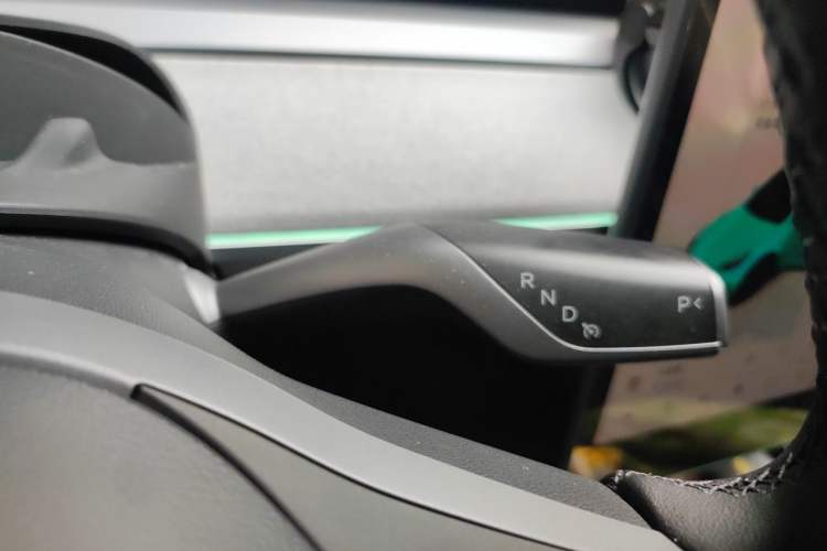 Used Tesla Model Y 2023 Rear-Wheel-Drive Version Gear Lever