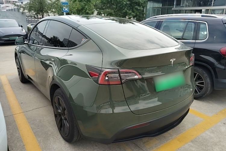 Used Tesla Model Y 2023 Rear-Wheel-Drive Version Rear Left 45 Deg