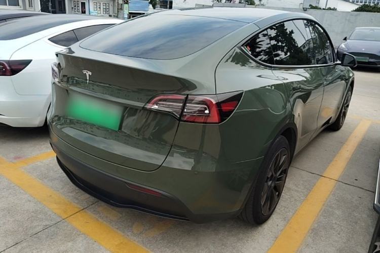 Used Tesla Model Y 2023 Rear-Wheel-Drive Version Rear Right 45 Deg