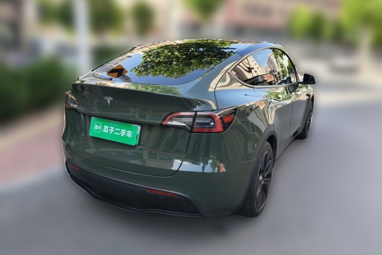 Used Tesla Model Y 2023 Rear-Wheel-Drive Version Rear Right 45 Deg