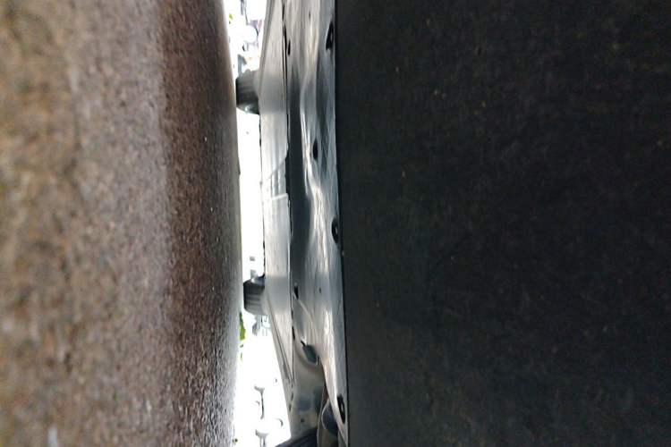 Used Tesla Model Y 2023 Rear-Wheel-Drive Version Chassis Front