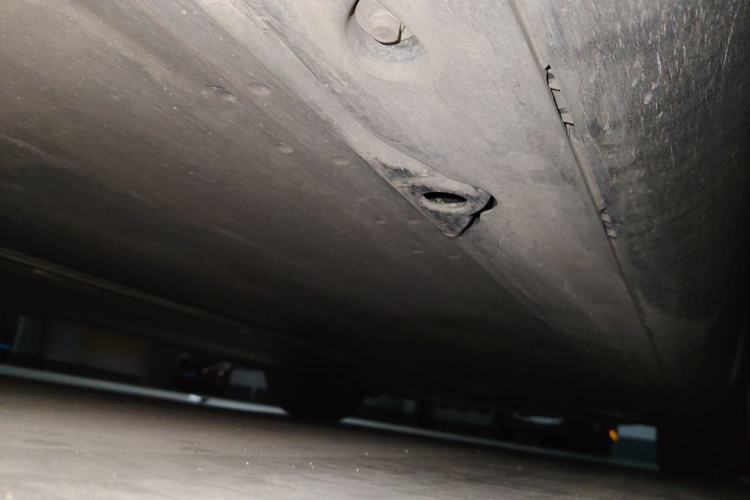 Used Tesla Model Y 2023 Long-Range All-Wheel-Drive Version Chassis Rear Right