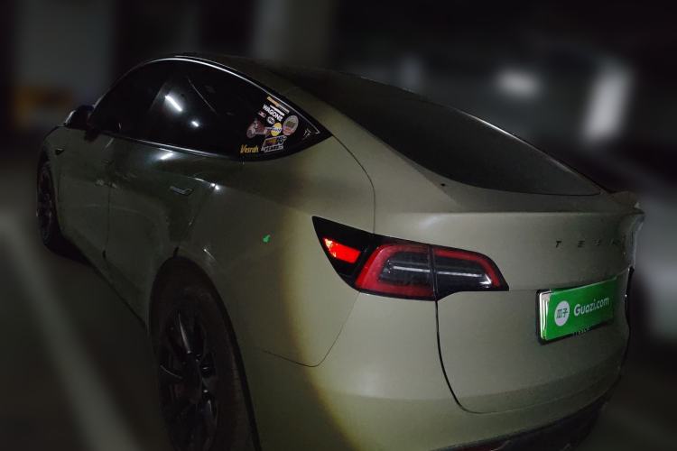 Used Tesla Model Y 2023 Long-Range All-Wheel-Drive Version Rear