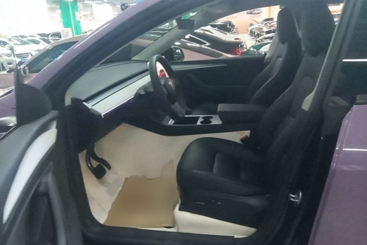 Used Tesla Model Y 2023 Rear-Wheel-Drive Version Driver Seat