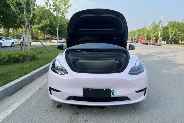 Used Tesla Model Y 2023 Rear-Wheel-Drive Version Exterior 1