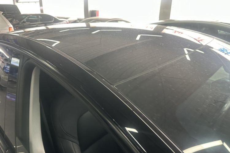Used Tesla Model Y 2023 Rear-Wheel-Drive Version Exterior 5