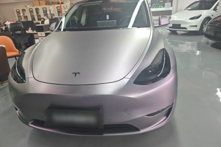 Used Tesla Model Y 2023 Long-Range All-Wheel-Drive Version Front