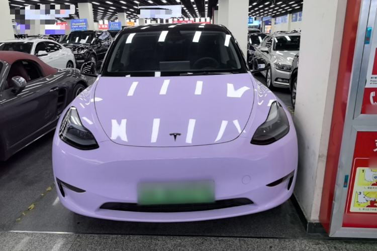 Used Tesla Model Y 2023 High-Performance All-Wheel-Drive Version Front