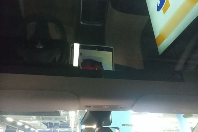 Used Tesla Model Y 2023 Rear-Wheel-Drive Version Headliner