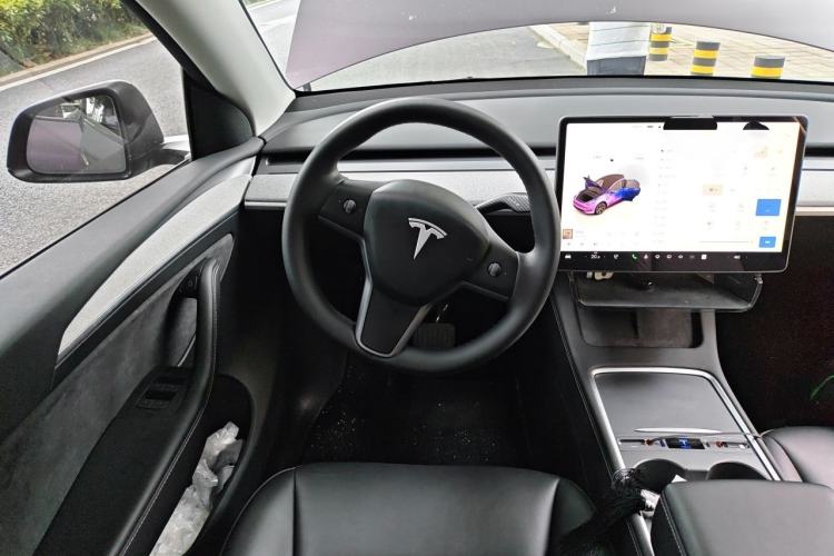 Used Tesla Model Y 2023 Rear-Wheel-Drive Version Steering Wheel