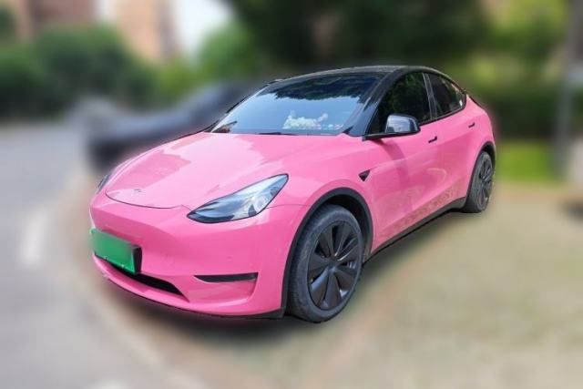 Used Tesla Model Y 2023 Long-Range All-Wheel-Drive Version