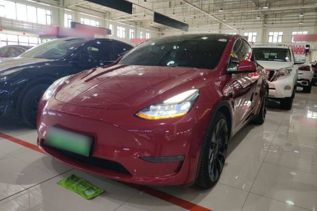 Tesla Model Y 2023 High-Performance All-Wheel-Drive Version de segunda mano