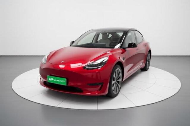 Tesla Model Y 2023 Rear-Wheel-Drive Version de segunda mano