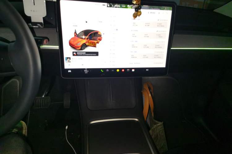 Used Tesla Model Y 2023 Rear-Wheel-Drive Version Audio And AC Panel