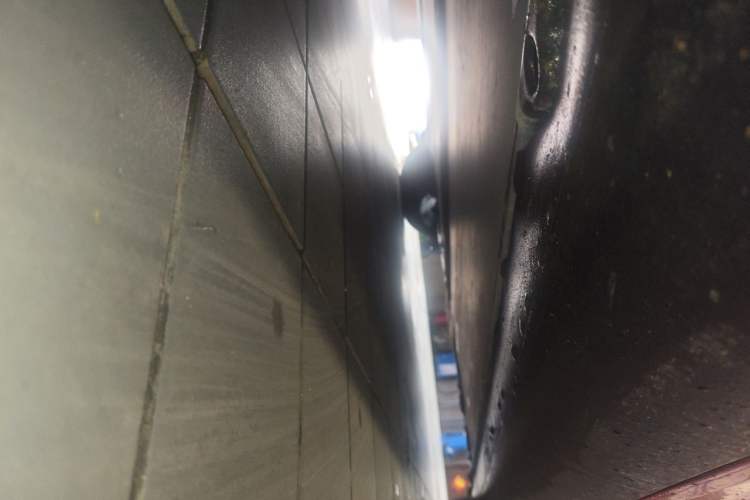 Used Tesla Model Y 2023 Rear-Wheel-Drive Version Chassis Front Left