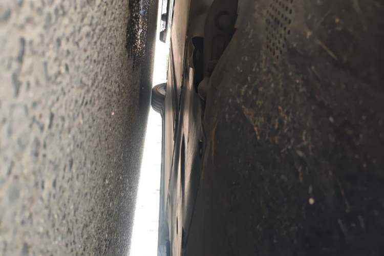 Used Tesla Model Y 2023 Rear-Wheel-Drive Version Chassis Front