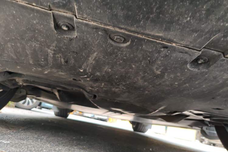 Used Tesla Model Y 2023 Long-Range All-Wheel-Drive Version Chassis Rear
