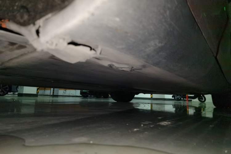 Used Tesla Model Y 2023 Rear-Wheel-Drive Version Chassis Rear Right