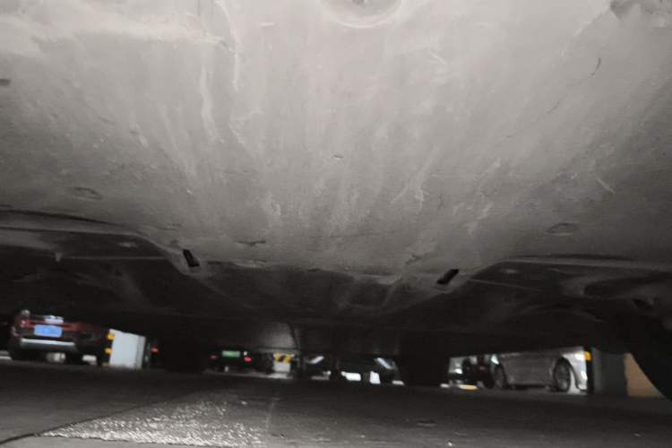 Used Tesla Model Y 2023 Long-Range All-Wheel-Drive Version Chassis Rear