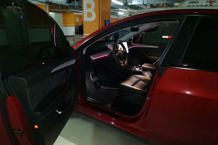 Used Tesla Model Y 2023 Rear-Wheel-Drive Version Driver Seat