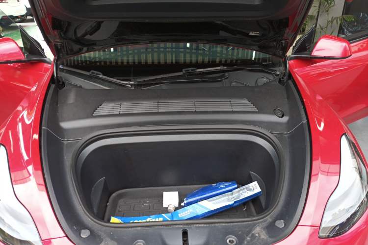 Used Tesla Model Y 2023 Long-Range All-Wheel-Drive Version Engine Bay
