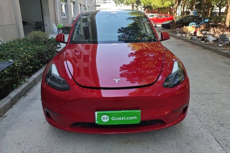 Used Tesla Model Y 2023 High-Performance All-Wheel-Drive Version Front