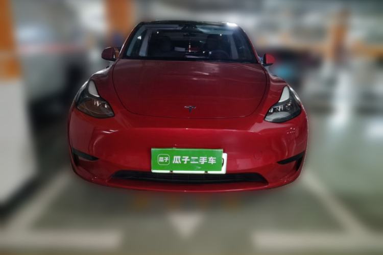 Used Tesla Model Y 2023 Rear-Wheel-Drive Version Front