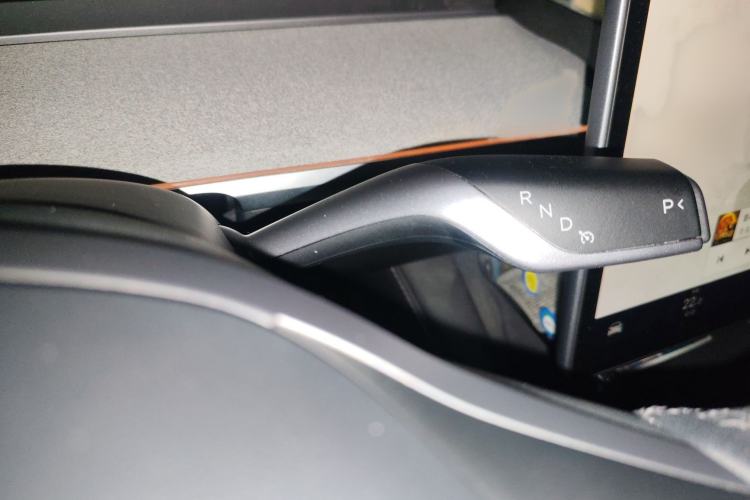 Used Tesla Model Y 2023 Rear-Wheel-Drive Version Gear Lever