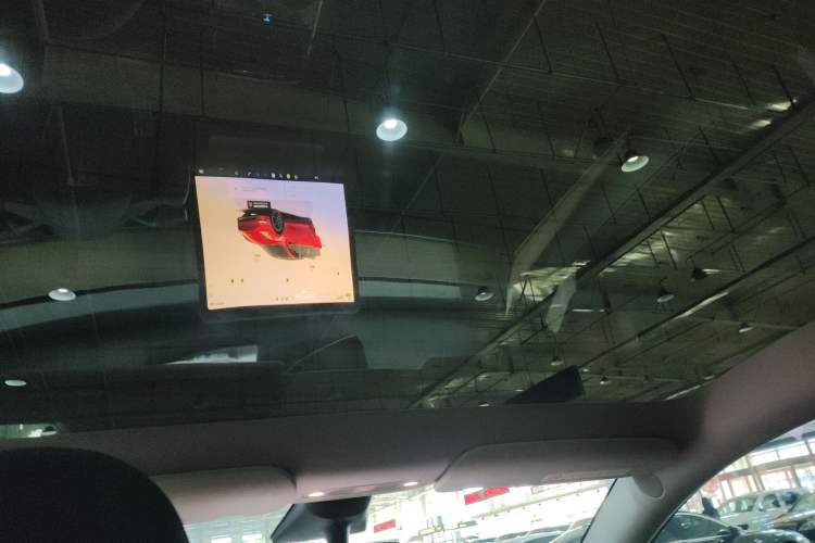 Used Tesla Model Y 2023 High-Performance All-Wheel-Drive Version Headliner