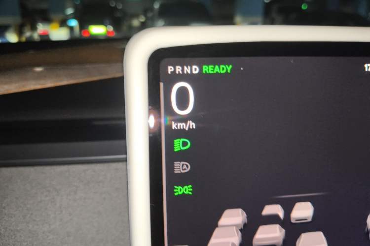 Used Tesla Model Y 2023 Long-Range All-Wheel-Drive Version Instrument Cluster