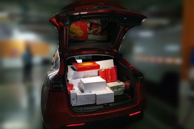 Used Tesla Model Y 2023 Rear-Wheel-Drive Version Trunk