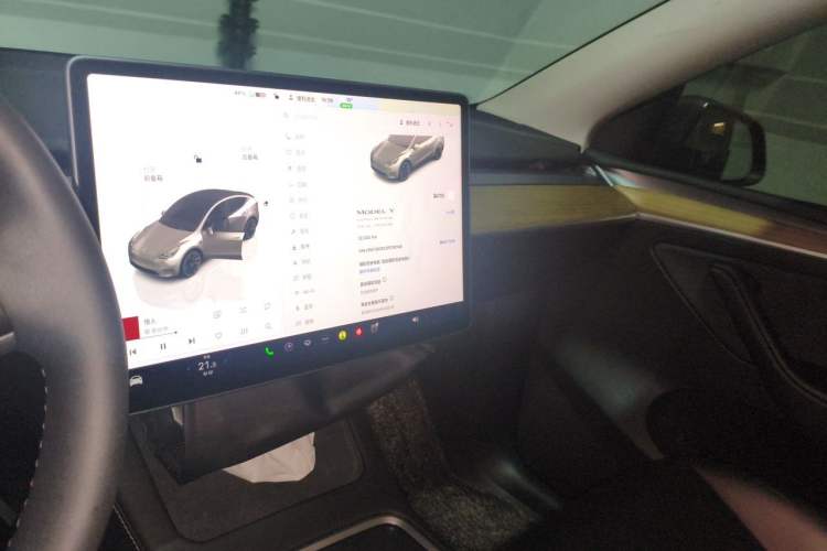 Used Tesla Model Y 2023 Long-Range All-Wheel-Drive Version Audio And AC Panel