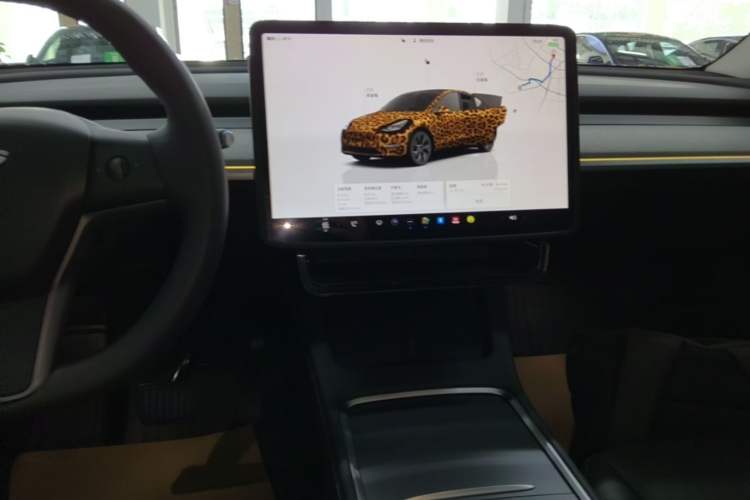 Used Tesla Model Y 2023 Rear-Wheel-Drive Version Audio And AC Panel