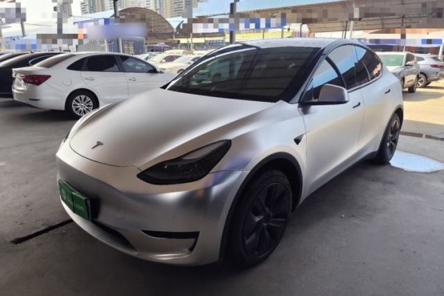 Used Tesla Model Y 2023 Rear-Wheel-Drive Version