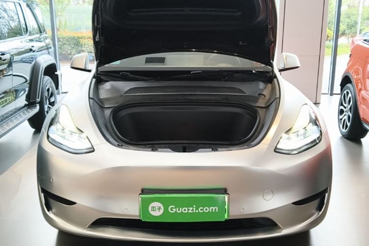 Used Tesla Model Y 2023 Rear-Wheel-Drive Version Engine Bay