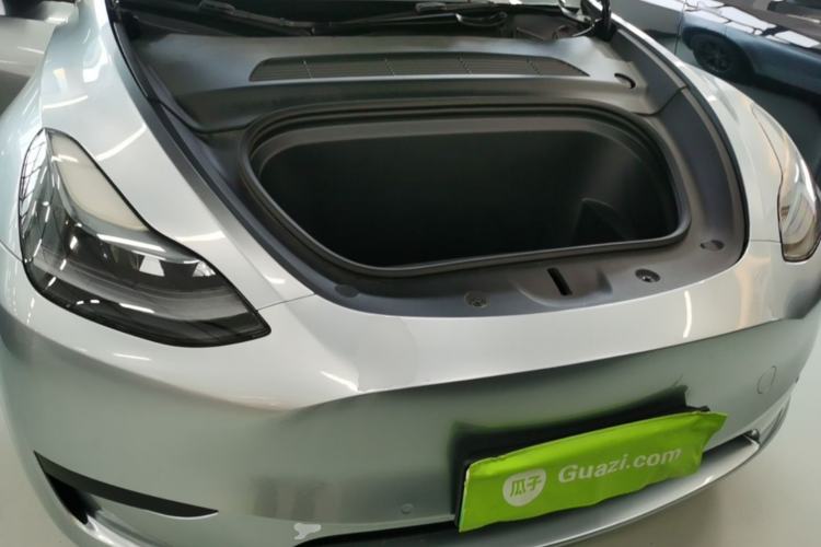Used Tesla Model Y 2023 Rear-Wheel-Drive Version Engine Bay