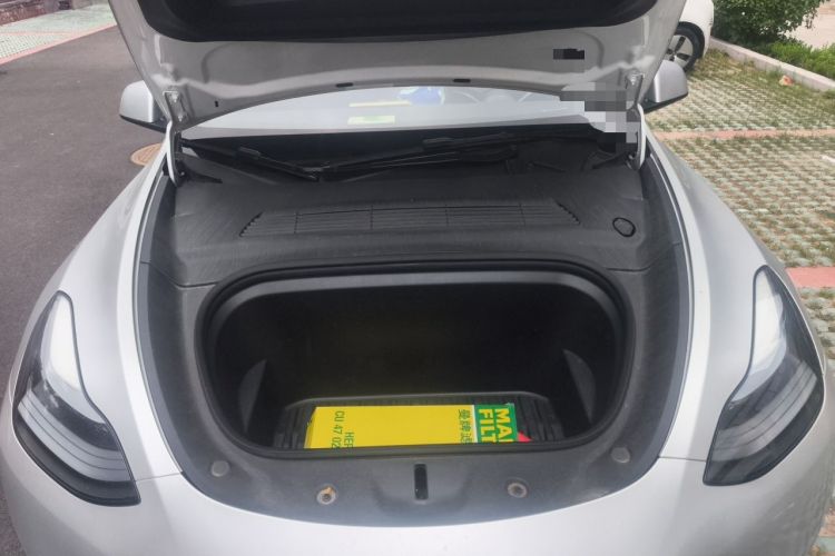 Used Tesla Model Y 2023 Rear-Wheel-Drive Version Engine Bay