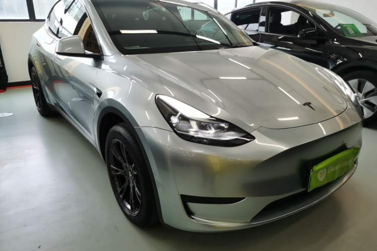 Used Tesla Model Y 2023 Rear-Wheel-Drive Version Exterior 1