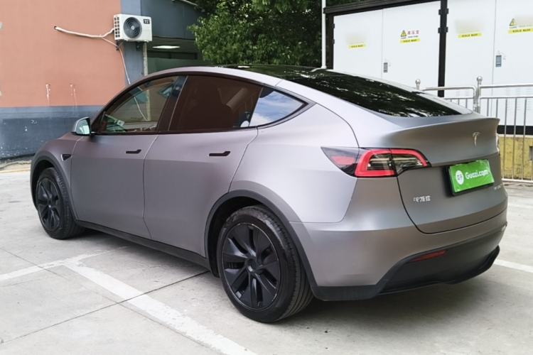Used Tesla Model Y 2023 Rear-Wheel-Drive Version Exterior 2