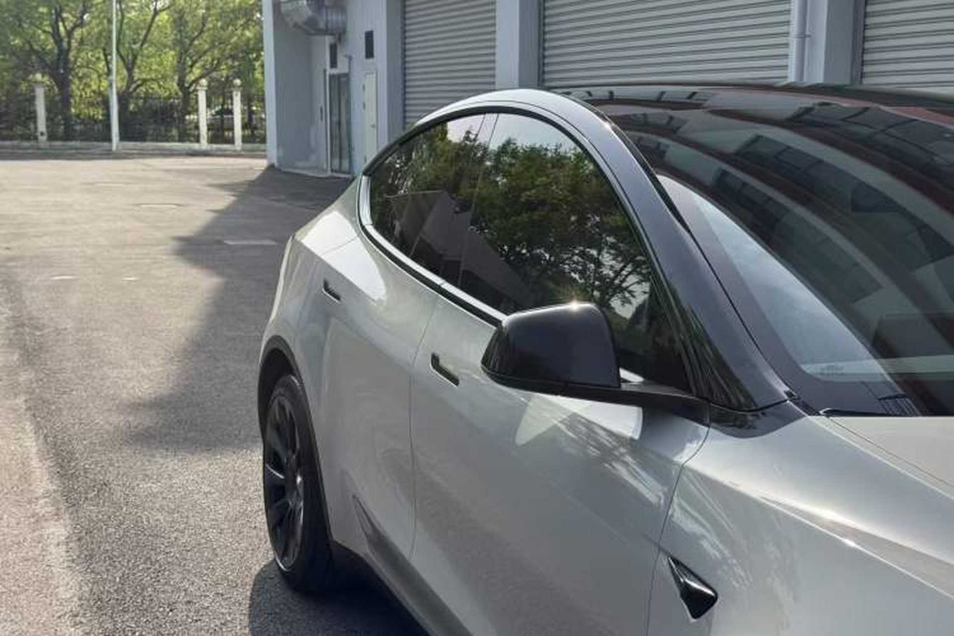 Used Tesla Model Y 2023 Rear-Wheel-Drive Version Exterior 5
