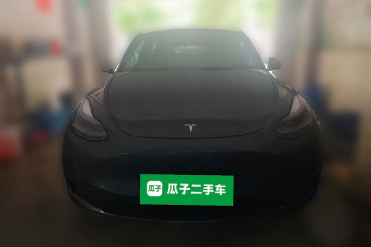 Used Tesla Model Y 2023 Long-Range All-Wheel-Drive Version Front