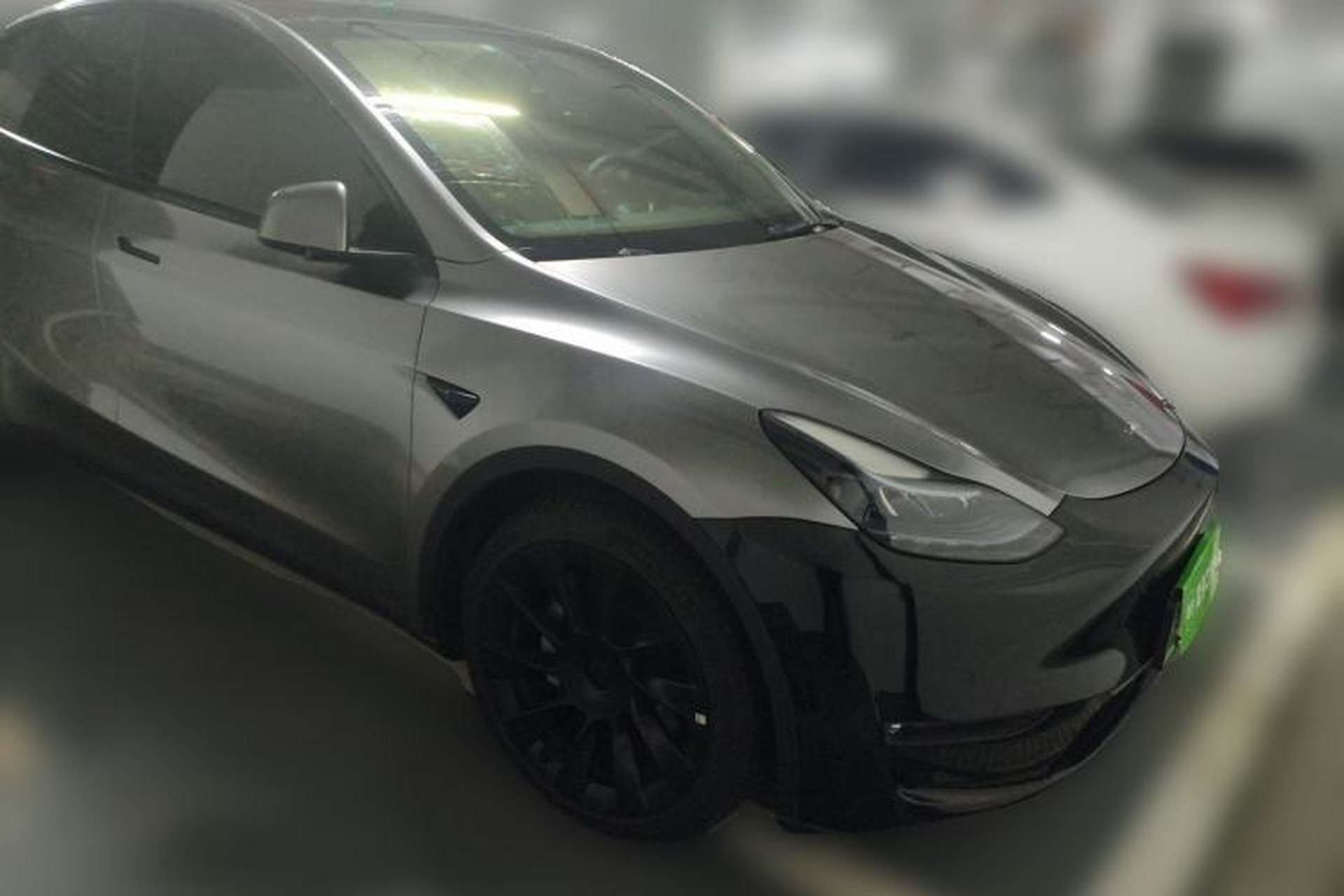 Used Tesla Model Y 2023 Long-Range All-Wheel-Drive Version Front Right 45 Deg