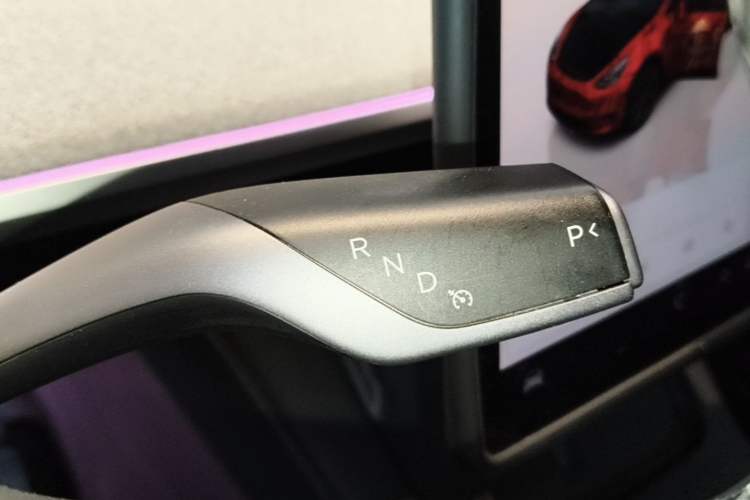 Used Tesla Model Y 2023 Rear-Wheel-Drive Version Gear Lever