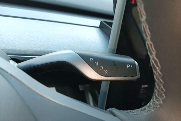 Used Tesla Model Y 2023 Rear-Wheel-Drive Version Gear Lever