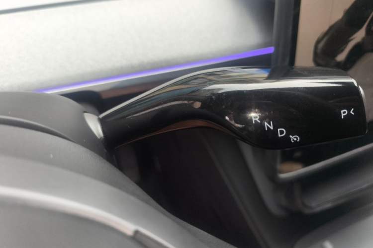 Used Tesla Model Y 2023 Rear-Wheel-Drive Version Gear Lever