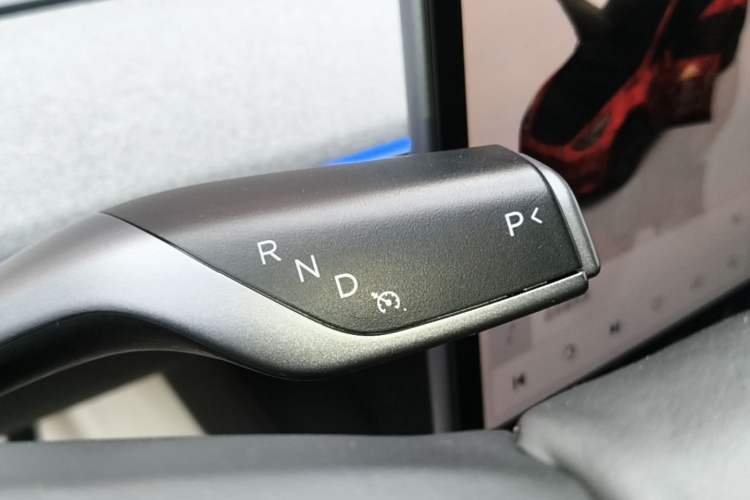 Used Tesla Model Y 2023 Rear-Wheel-Drive Version Gear Lever