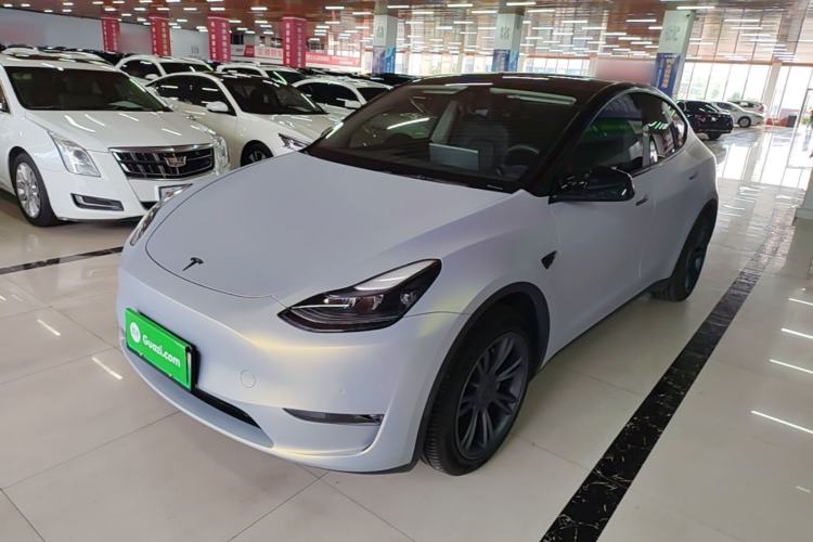 Tesla Model Y 2023 Long-Range All-Wheel-Drive Version