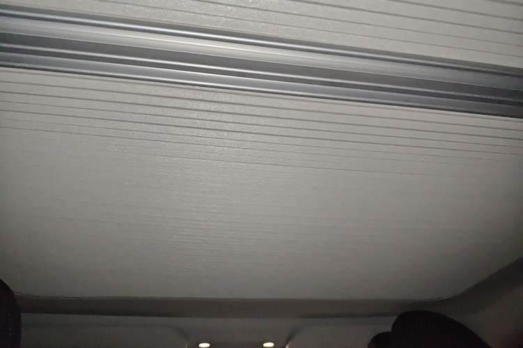 Used Tesla Model Y 2023 Rear-Wheel-Drive Version Headliner
