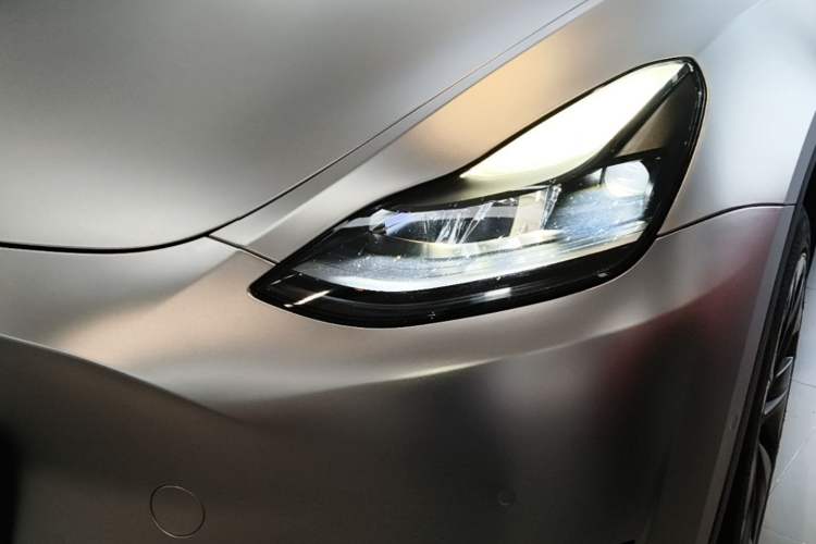 Used Tesla Model Y 2023 Rear-Wheel-Drive Version Left Front Headlight